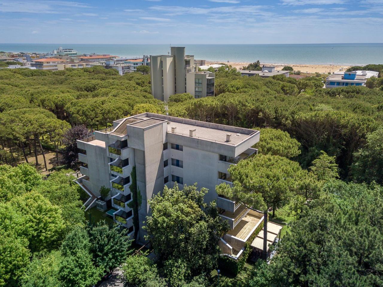 Residence Annamaria Bibione Esterno foto
